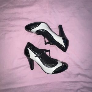 Black/White Mary Jane Heels